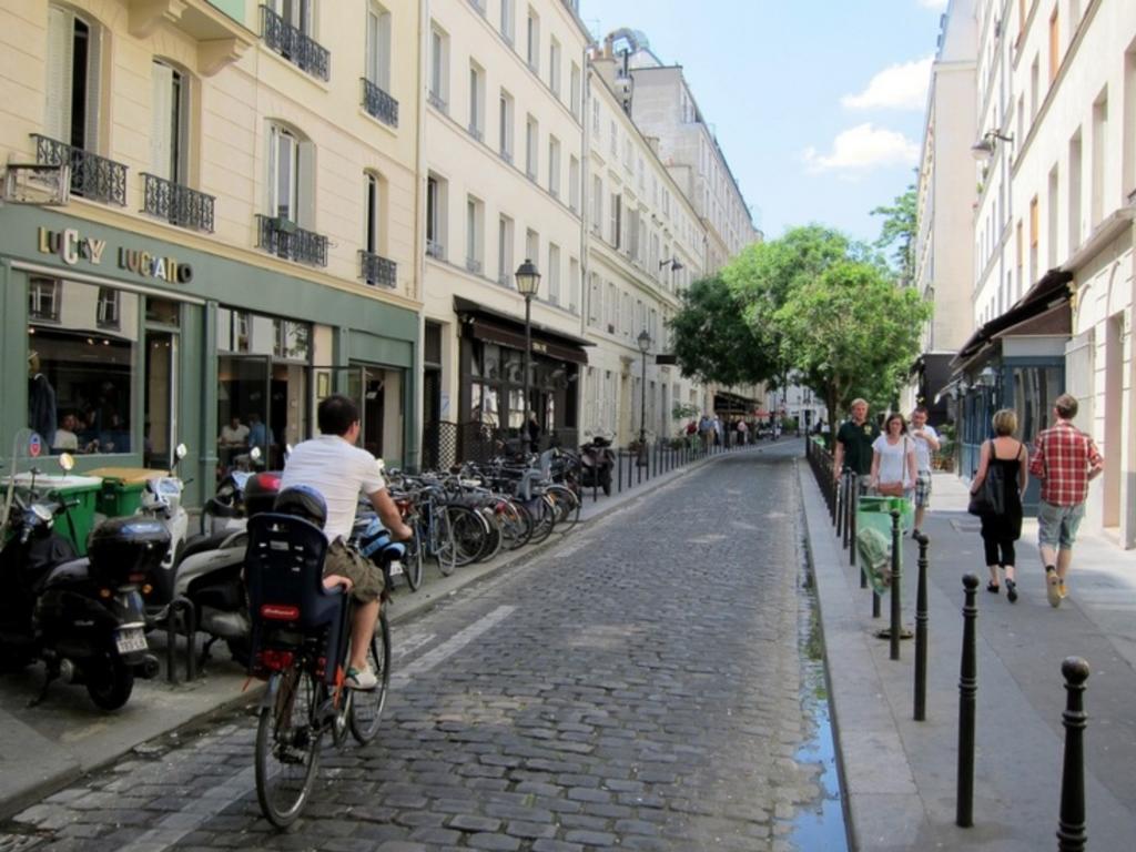 Artisan Lofts Near Marais Apartment Париж Екстериор снимка