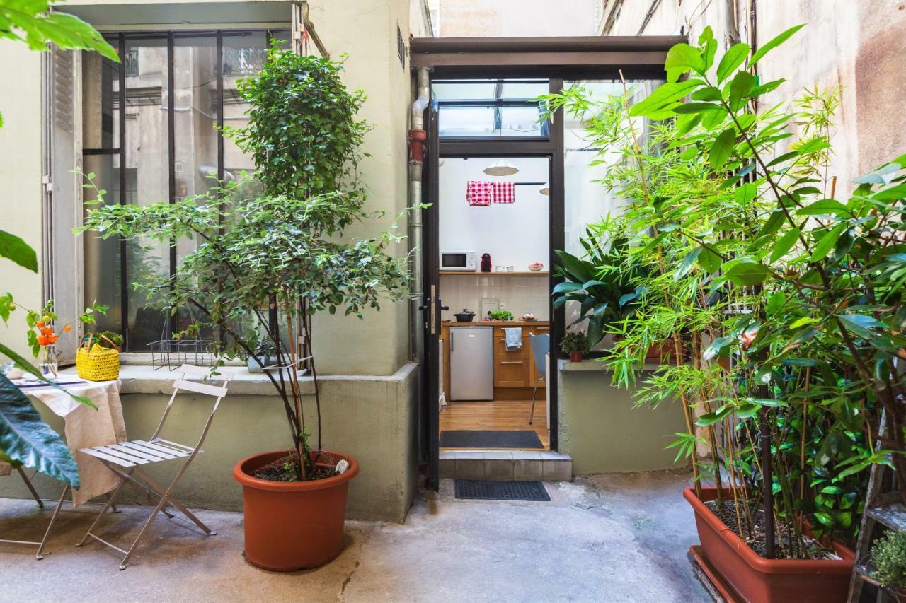 Artisan Lofts Near Marais Apartment Париж Екстериор снимка
