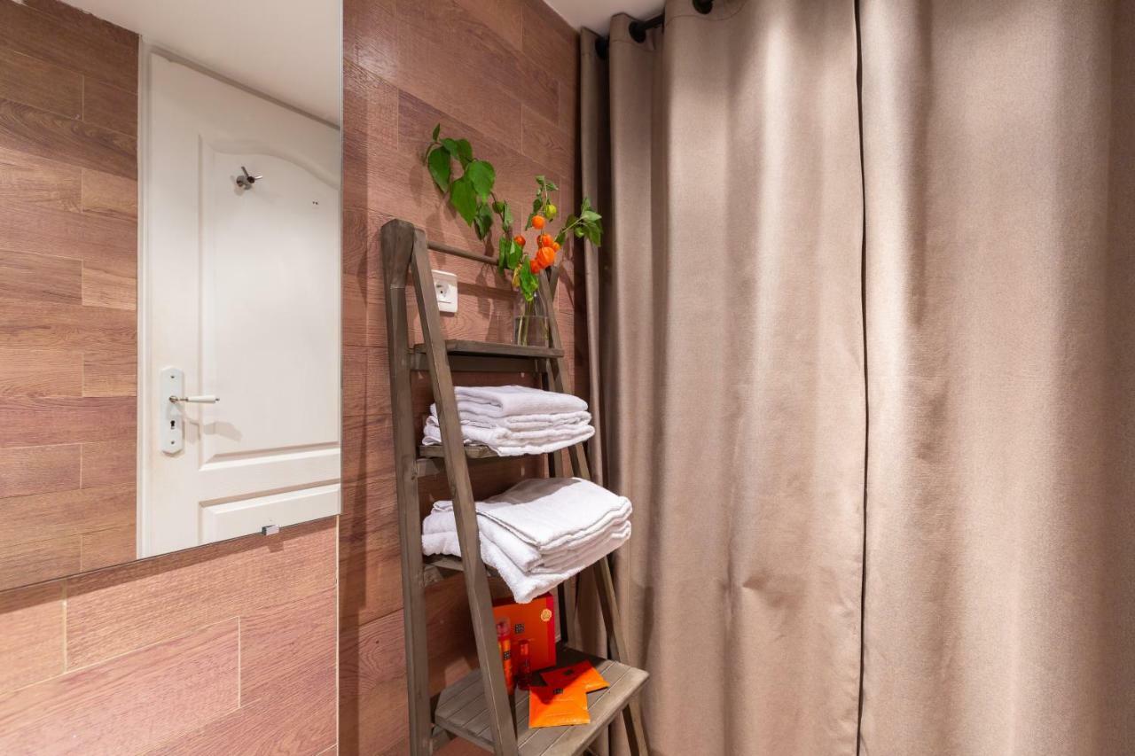 Artisan Lofts Near Marais Apartment Париж Екстериор снимка