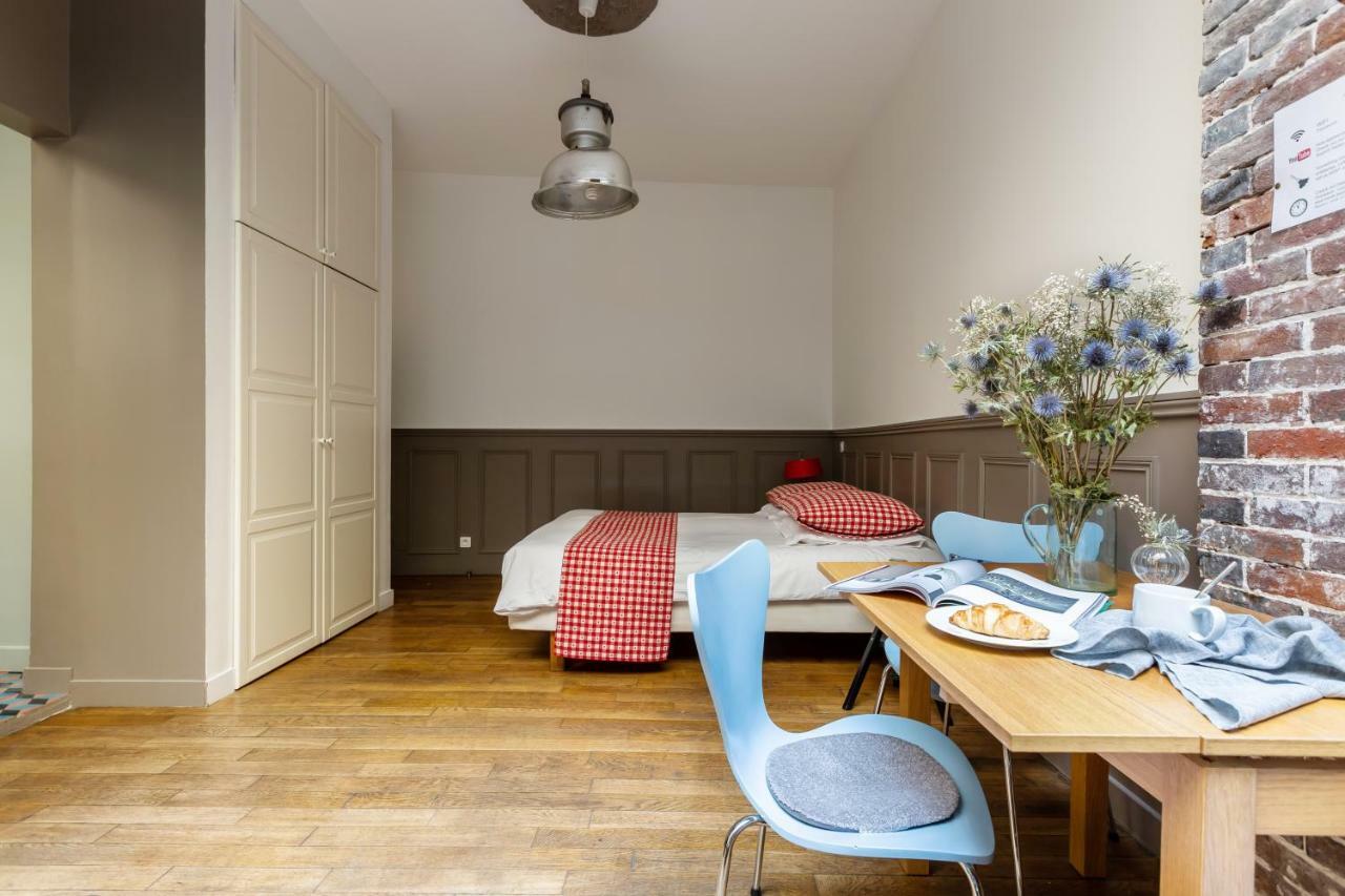 Artisan Lofts Near Marais Apartment Париж Екстериор снимка